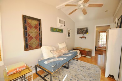 livingrm3