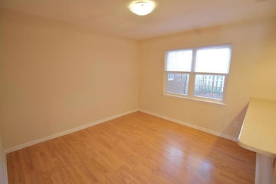 1055 Hunters Trace, Mount Pleasant, SC 29464 - photo 3