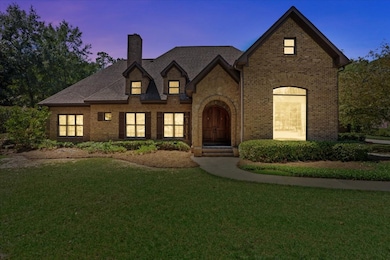 219 Ashborough Cir, Dothan, AL 36301 - photo 2