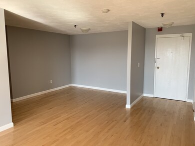 Sagamore Place Condominiums unit 910, Quincy, MA 02171 - photo 6