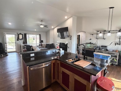 3207 Eunice Dr, Rapid City, SD 57703 - photo 7