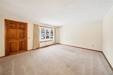 8541 Belnor Dr, Cicero, NY 13039 - photo 5