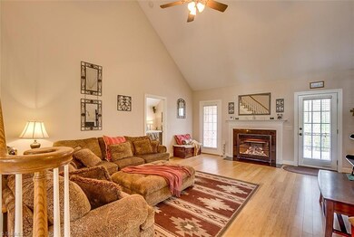 2354 Hickory Forest Dr, Asheboro, NC 27203 - photo 3