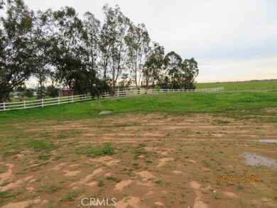 30932 Sunnyside Ave, Madera, CA 93638 - photo 5