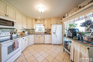 919 U S 26, Blackfoot, ID 83221 - photo 7