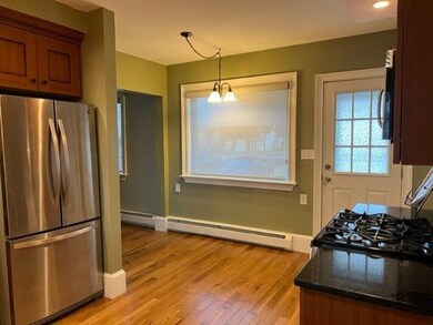 112 Cass St unit A, Portsmouth, NH 03801 - photo 3