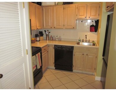 200 Falls Bloulevard unit A104, Quincy, MA 02169 - photo 3