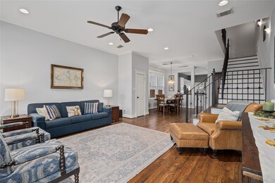 737 Ashland St, Houston, TX 77007 - photo 7