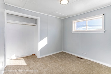 603 Elm St-005