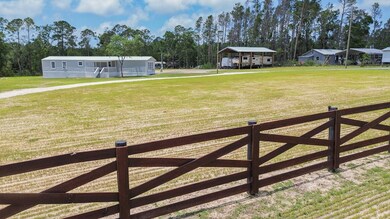 231 Webb Ln NE, Steinhatchee, FL 32359 - photo 5