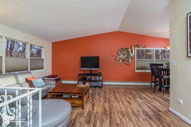 Living Room 4932-FULL