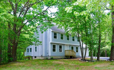 34 Wright Rd, Derry, NH 03038 - photo 2