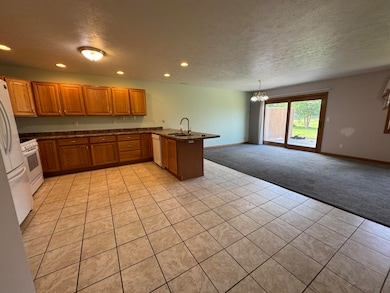 1147 15th St SW, Huron, SD 57350 - photo 7