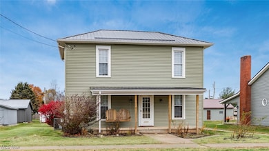 126 W 3rd St, Frazeysburg, OH 43822 - photo 4
