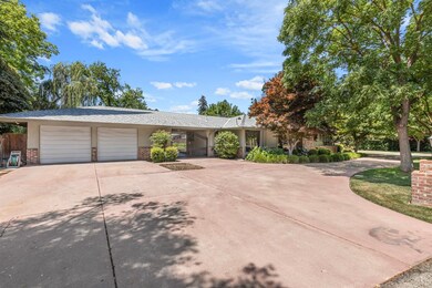 1750 S Bobolink Ln, Fresno, CA 93727 - photo 4