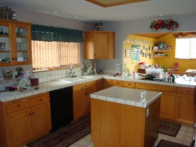 1851 Mill Creek Way, Fortuna03