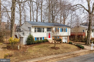 903 Shady Dr SE, Vienna, VA 22180 - photo 2