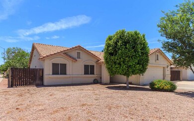 703 E. Glenview AZ #04042-3