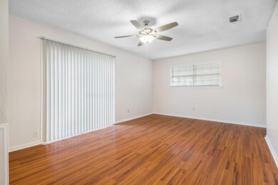 726 E Pecan St, Hurst, TX 76053 - photo 5