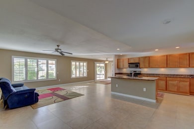 10801 West Pine Aire MLS Size (8)