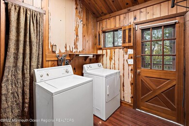 08-Int9 Laundry