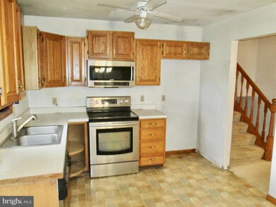 409 E Rosebud Rd, Myerstown, PA 17067 - photo 4