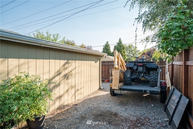 1101 Columbine St, Wenatchee, WA 98801 - photo 7