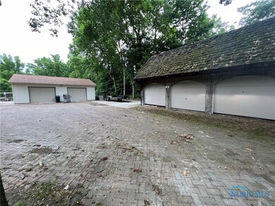 20251 W Camper Rd, Genoa, OH 43430 - photo 3