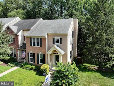 11804 Great Owl Cir, Reston, VA 20194 - photo 2