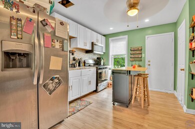 904 N Franklintown Rd, Baltimore, MD 21216 - photo 6