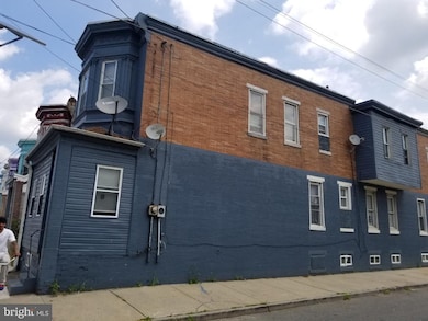 814 N 4th St, Camden, NJ 08102 - photo 3