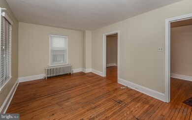 907 E Butler Pike, Ambler, PA 19002 - photo 4