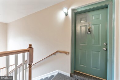 2331 Henshaw Place unit 301, Alexandria, VA 22311 - photo 2