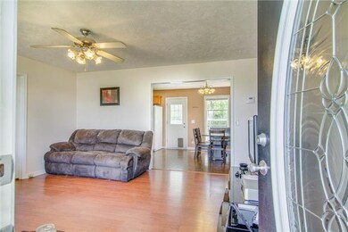 105 Beechwood Ln, Shelbyville, TN 37160 - photo 3