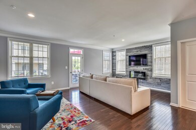 42648 Lancaster Ridge Terrace, Chantilly, VA 20152 - photo 7