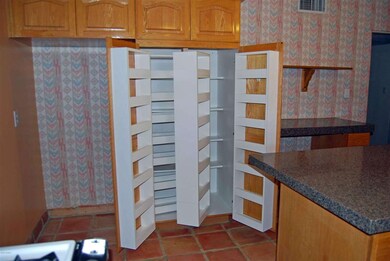 custom pantry