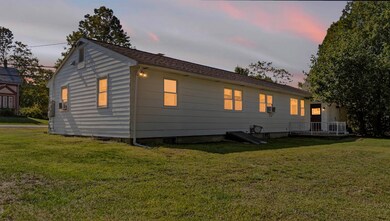 524 Portland St, Rochester, NH 03867 - photo 4