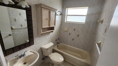 Unit 1 bathroom