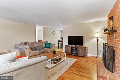 539 W Cumberland Rd, Enola, PA 17025 - photo 5