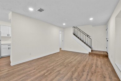 14714 Gladewick Dr, Humble, TX 77396 - photo 4