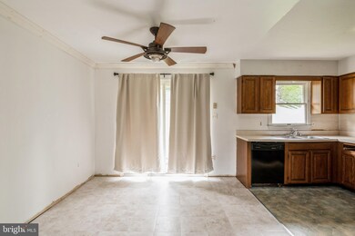 6636 Ridge Rd, Sykesville, MD 21784 - photo 6