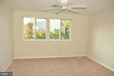 9286 Pirates Cove, Columbia, MD 21046 - photo 7