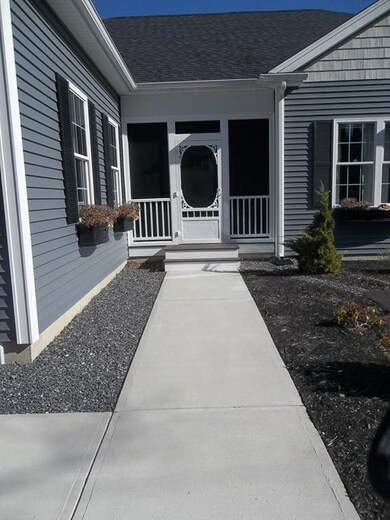 582 Malden St, Holden, MA 01520 - photo 4