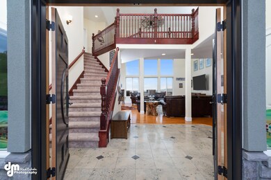 16850 Briarcliff Ridge Cir, Anchorage, AK 99516 - photo 2