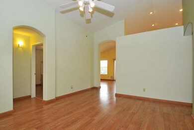 41 S Poplar Way, Chandler, AZ 85226 - photo 4