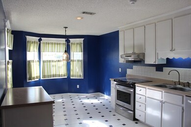 209 Denise St, Dothan, AL 36305 - photo 6