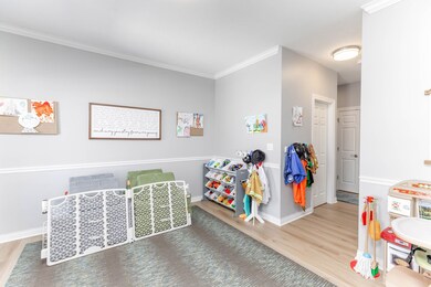 2703 Glen Oaks Dr, Cedar Falls, IA 50613 - photo 6