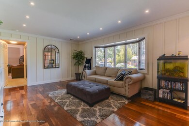 95 Oak Tree Ln, Toms River, NJ 08753 - photo 3