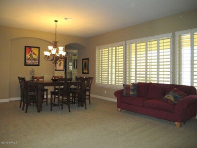 FORMAL DINING/LIVING ROOMS