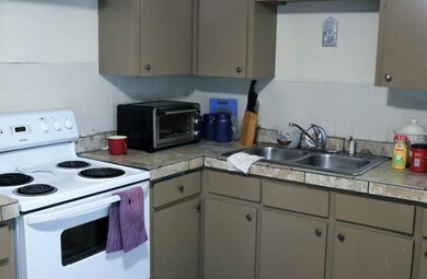 3409 Myrica St, Tampa, FL 33619 - photo 4